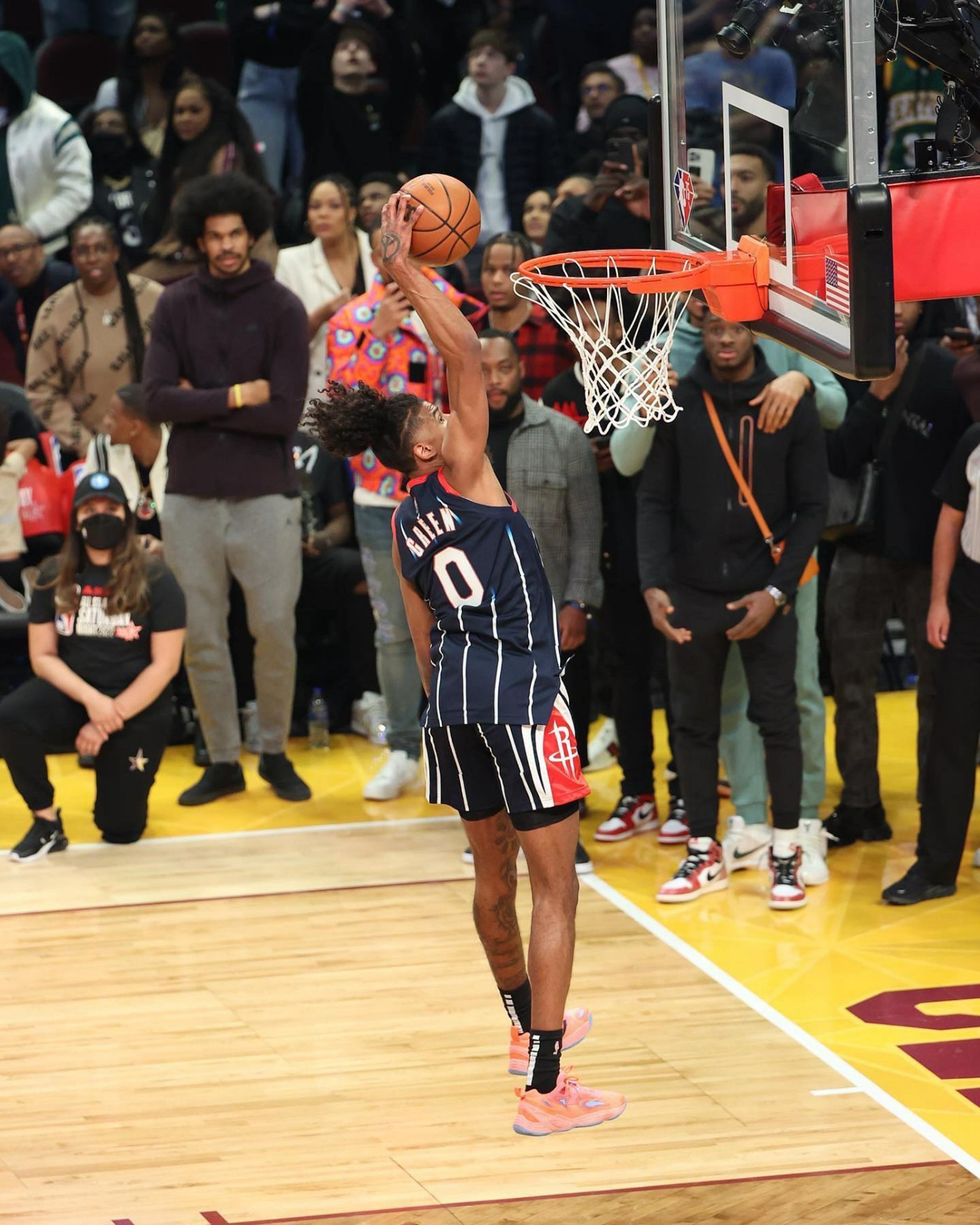 球在距离洞 球在距离洞