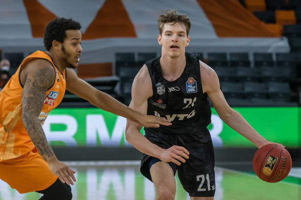 定性有所下 定性有所下